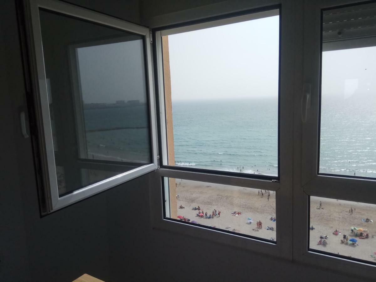 Apartmán Guesting Ladreda Cádiz Exteriér fotografie
