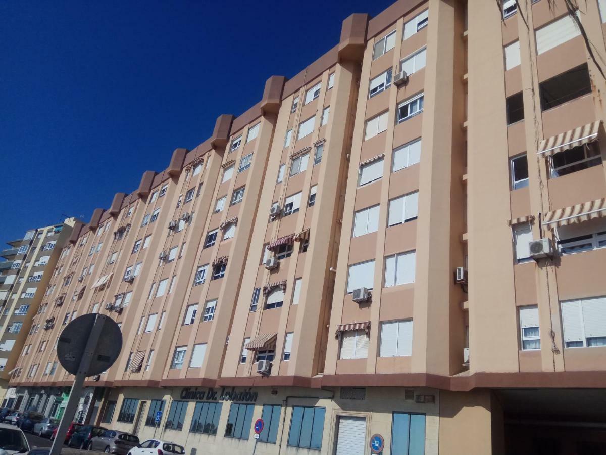 Apartmán Guesting Ladreda Cádiz Exteriér fotografie