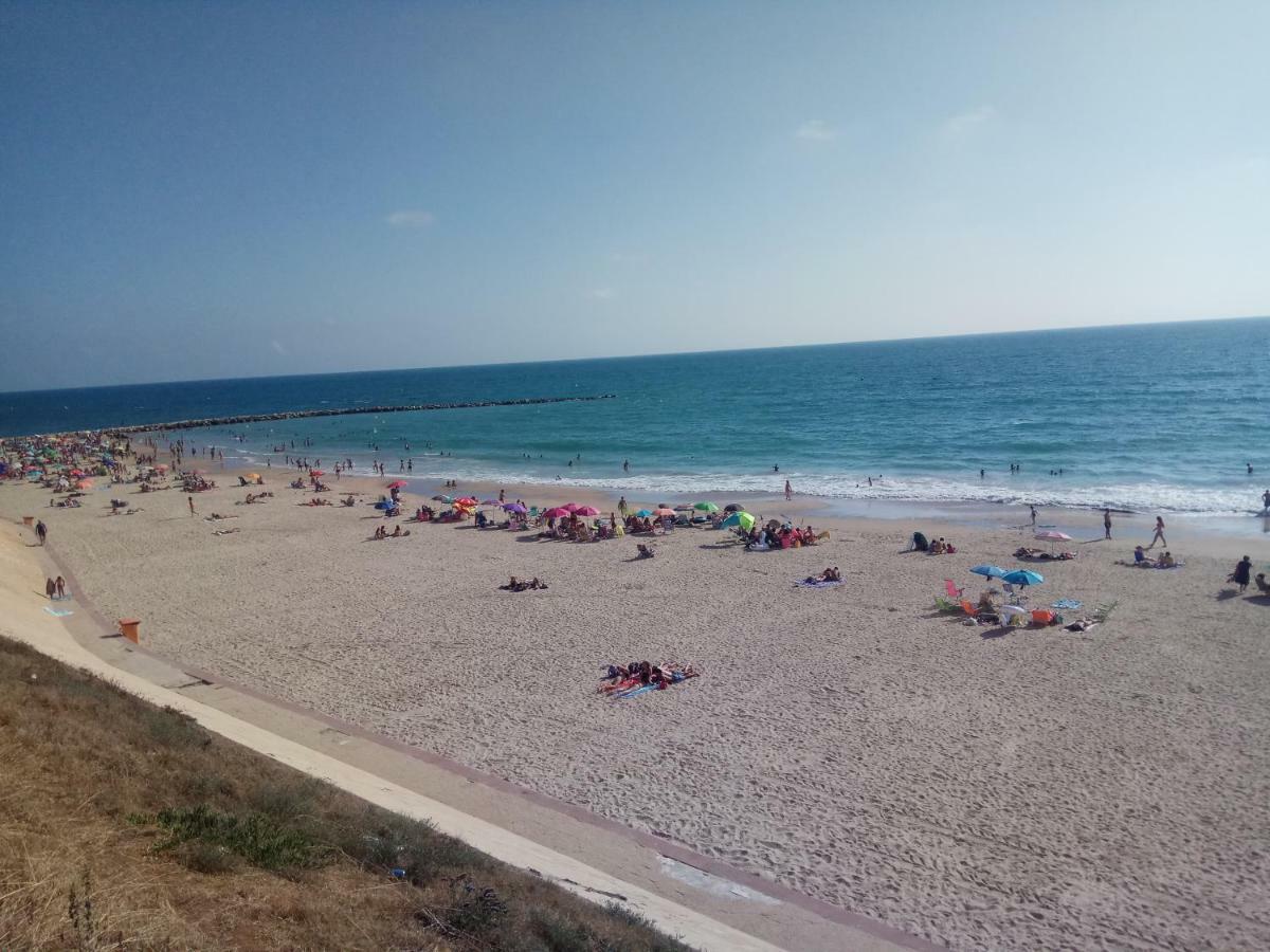 Apartmán Guesting Ladreda Cádiz Exteriér fotografie