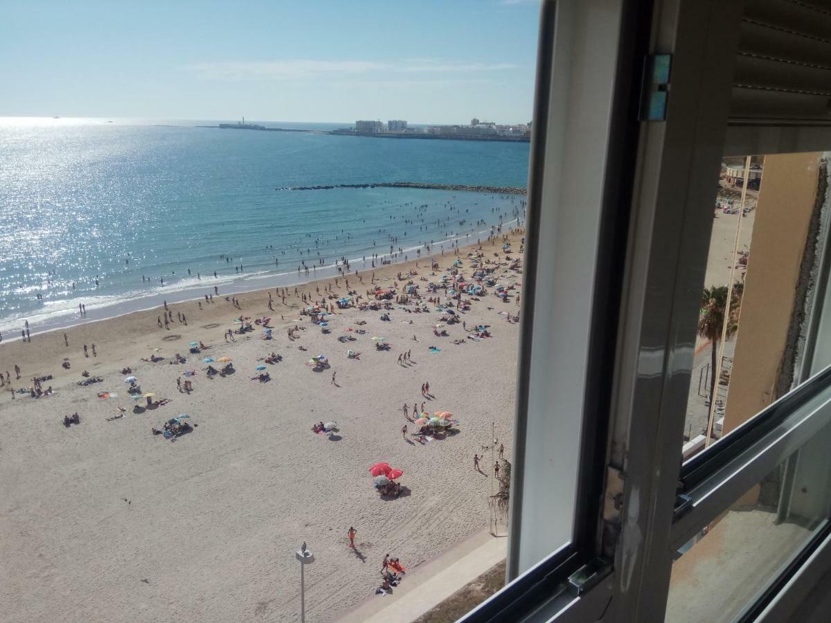 Apartmán Guesting Ladreda Cádiz Exteriér fotografie
